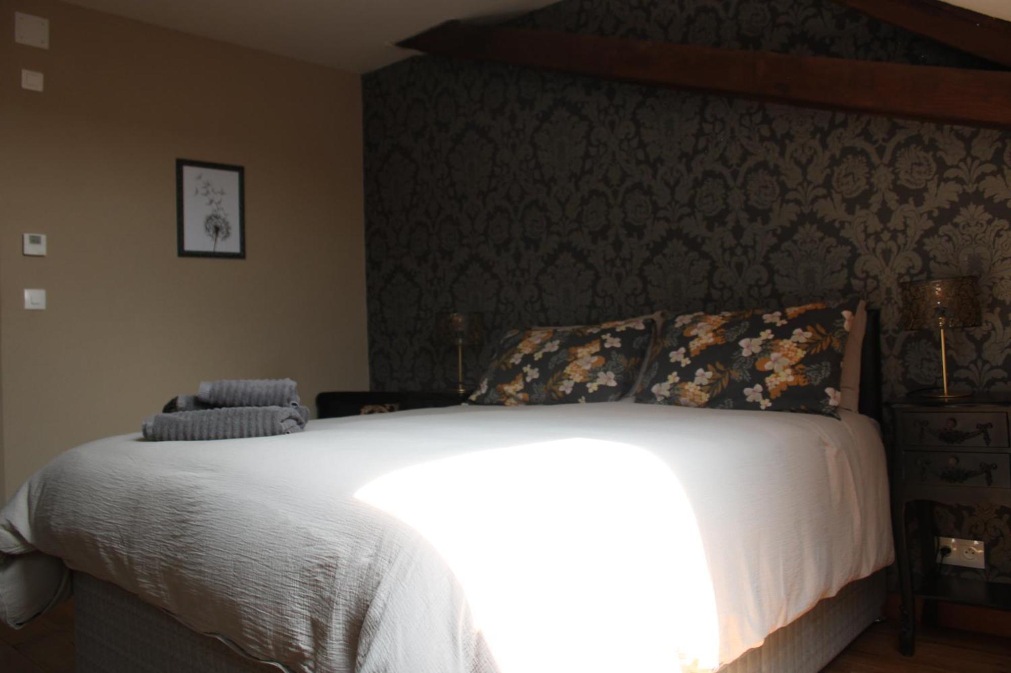 The Alpaca B&B Chalais  エクステリア 写真